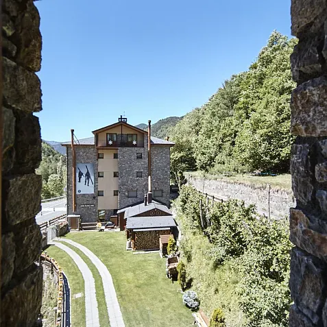 Appartement rustique vue sur le jardin